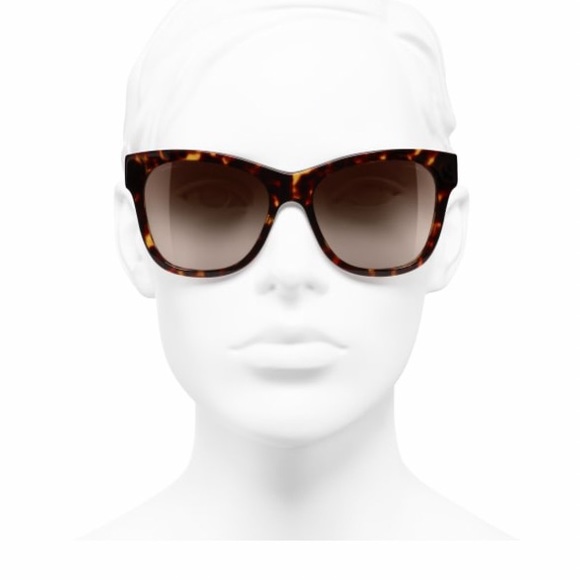 *SOLD* Chanel Sunglasses - Picture 2 of 8